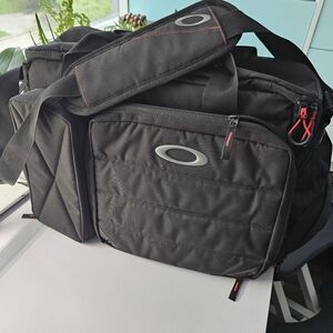 Oakley Breach Range Bag